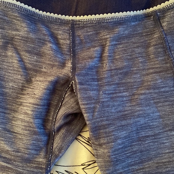 Lululemon Ride On Crop - Picture 10 of 11